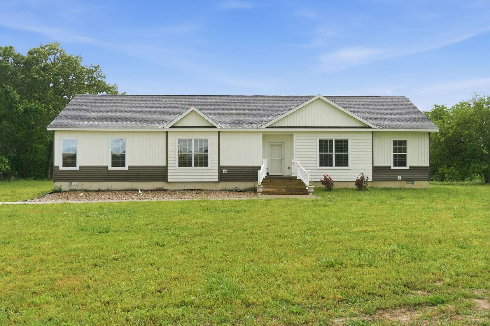 54.7 Acres of Land with Home for Sale in Fair Play, Missouri