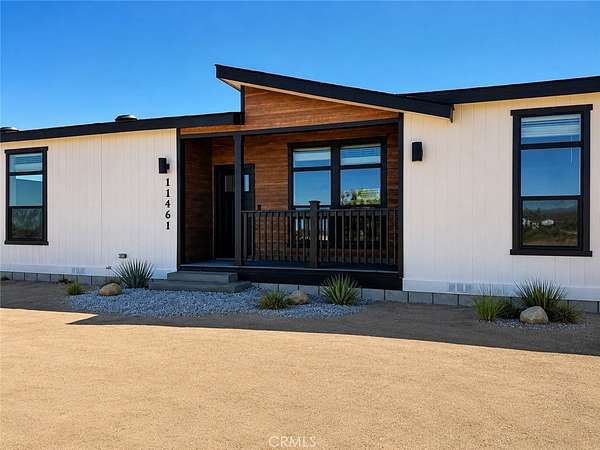 2.4 Acres of Land with Home for Sale in Piñon Hills, California