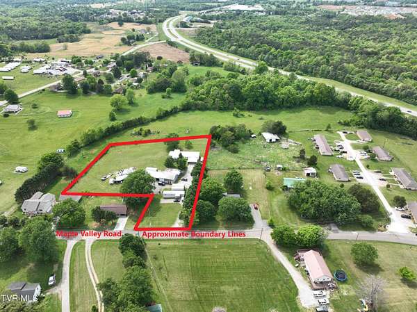 2.22 Acres of Land with Home for Auction in Morristown, Tennessee