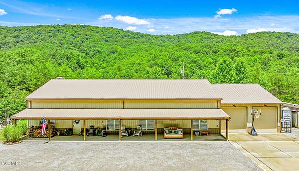 26.4 Acres of Land with Home for Sale in Sneedville, Tennessee