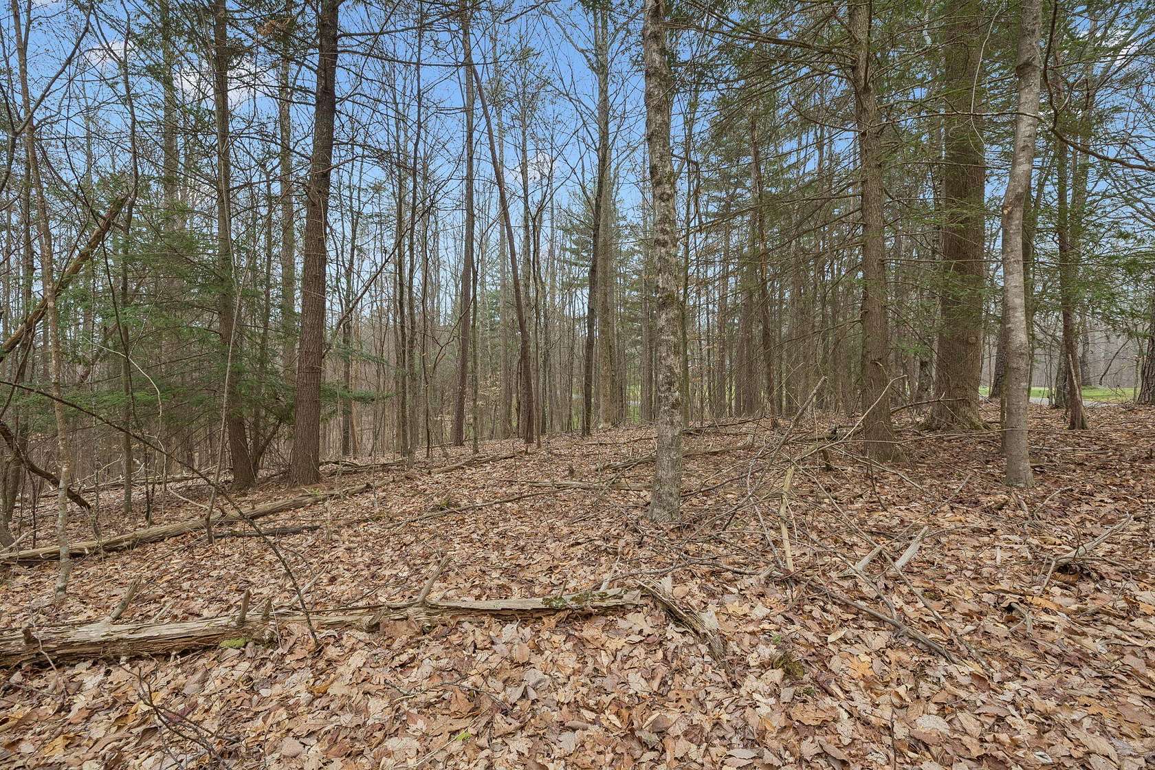 1.65 Acres of Land for Sale in McMinnville, Tennessee