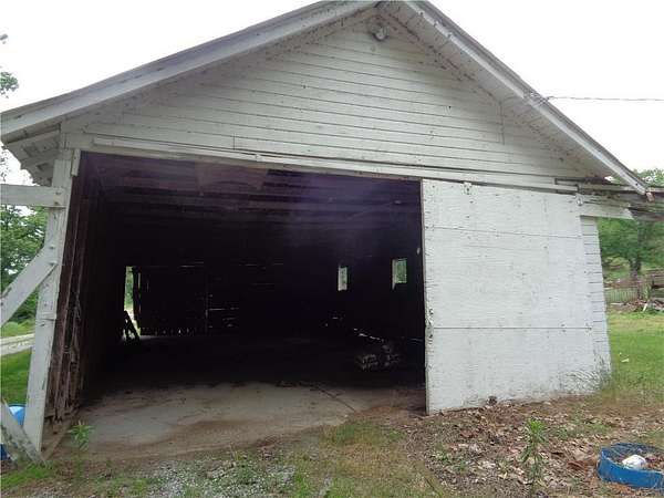 46.8 Acres of Recreational & Residential Land for Sale in Independence, Missouri