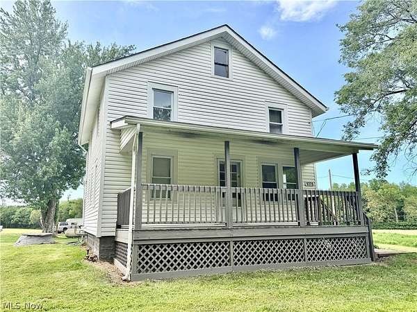 5 Acres of Land with Home for Sale in Deerfield, Ohio