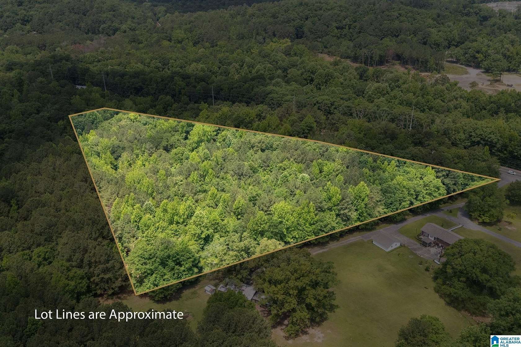 10 Acres of Land for Sale in Chelsea, Alabama