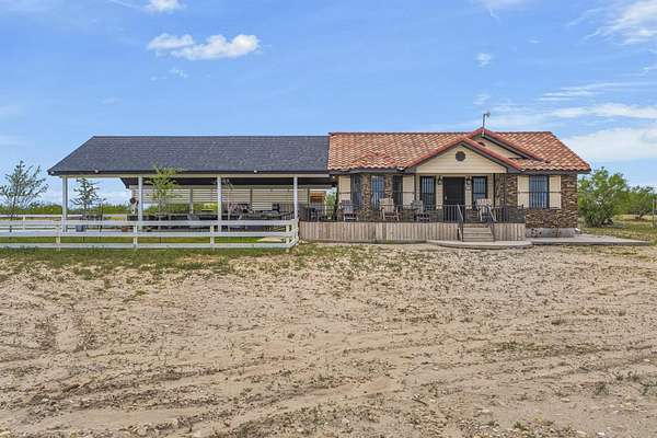 50 Acres of Agricultural & Residential Land for Sale in Laredo, Texas