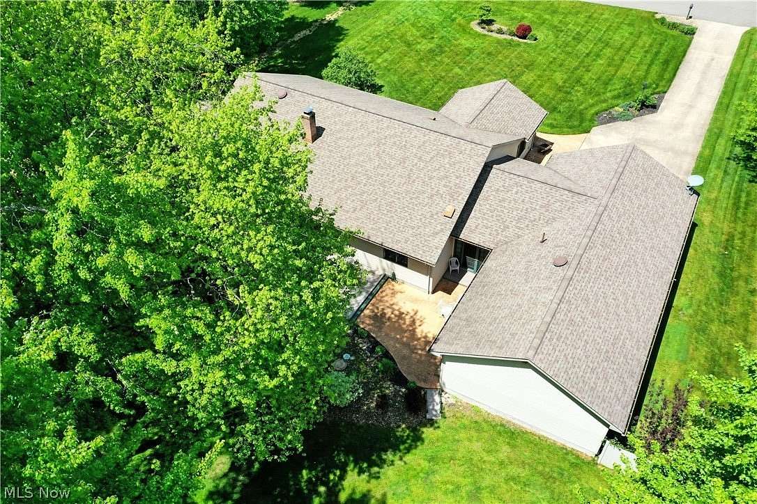 1.56 Acres of Land with Home for Sale in Vienna, Ohio