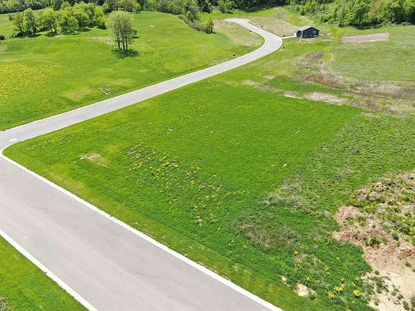 1.72 Acres of Commercial Land for Sale in Ontario, Wisconsin