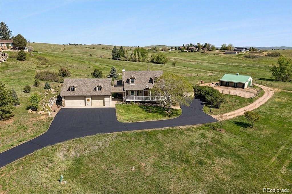 5.2 Acres of Land with Home for Sale in Sedalia, Colorado