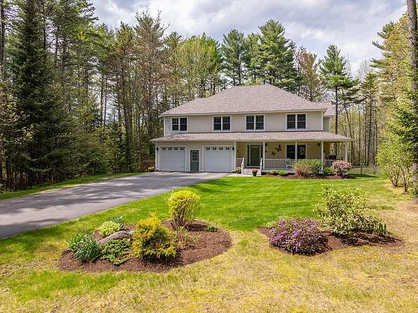 1.7 Acres of Land with Home for Sale in Camden, Maine