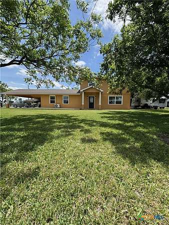 5 Acres of Land with Home for Sale in Gatesville, Texas