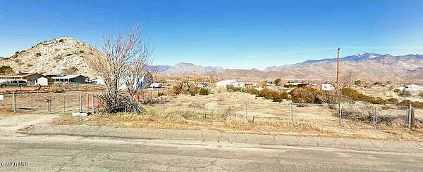 0.25 Acres of Residential Land for Sale in Lake Isabella, California