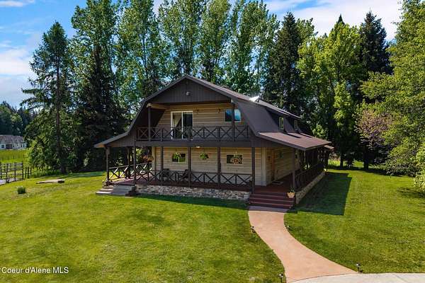 19 Acres of Land with Home for Sale in Sandpoint, Idaho