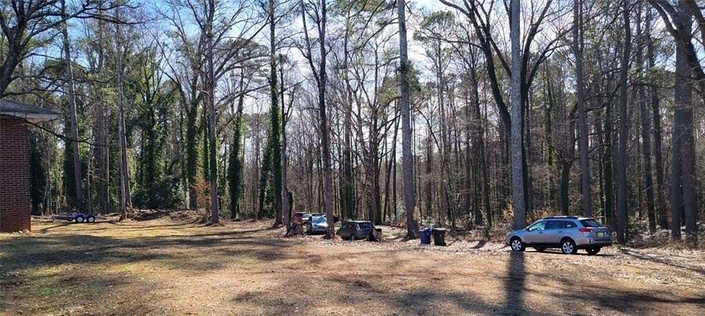 6 Acres of Improved Mixed-Use Land for Sale in Snellville, Georgia