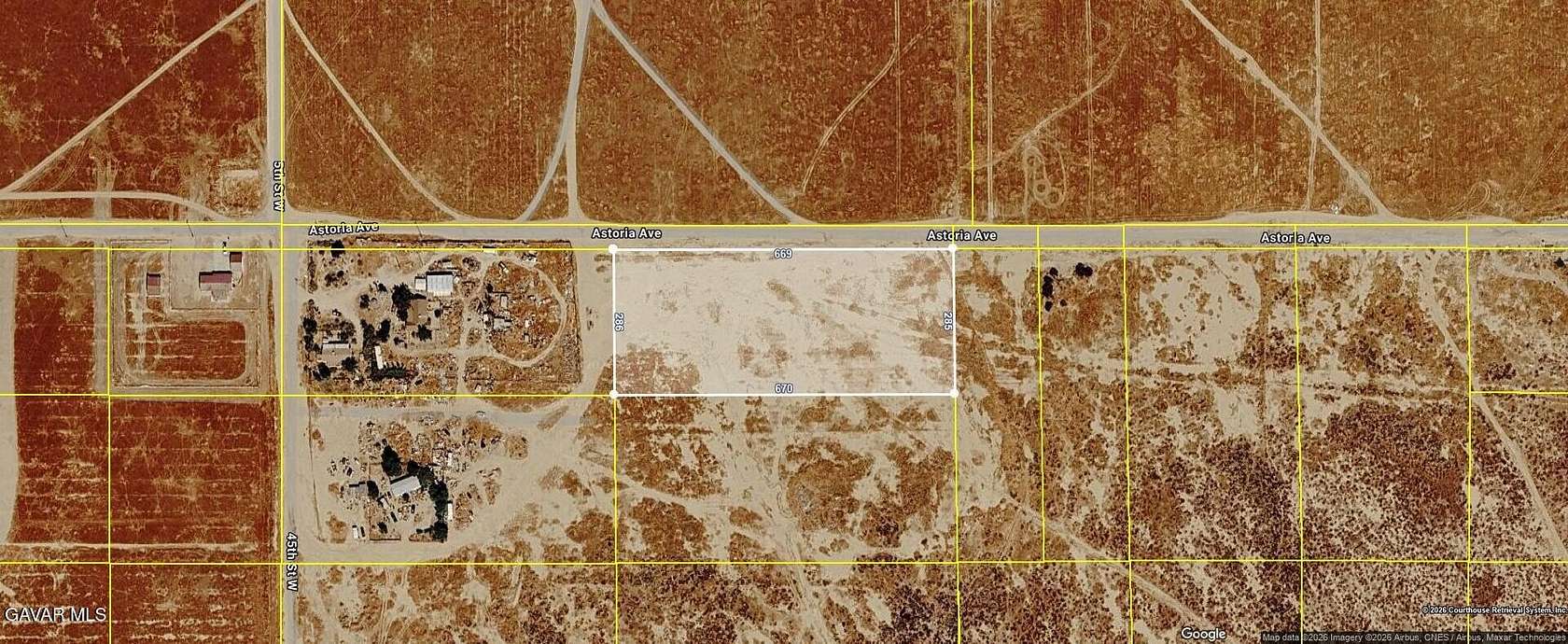 4.38 Acres of Residential Land for Sale in Rosamond, California
