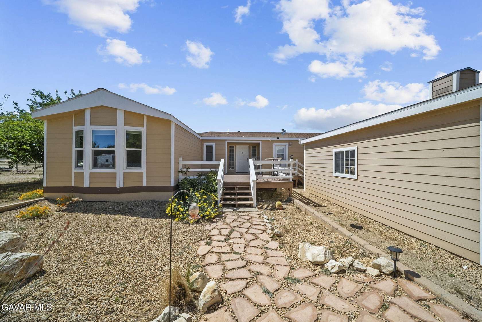 2.6 Acres of Land with Home for Sale in Lancaster, California