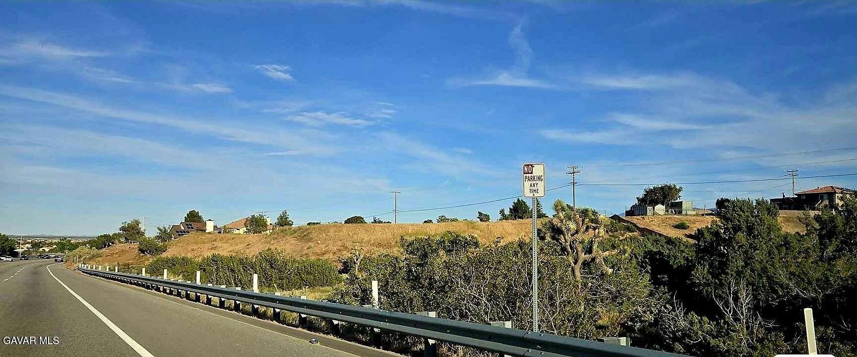 1.13 Acres of Residential Land for Sale in Palmdale, California