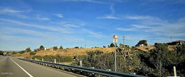 1.13 Acres of Residential Land for Sale in Palmdale, California