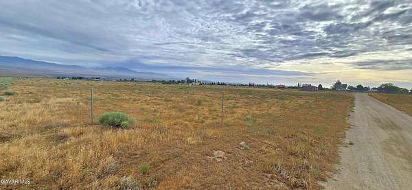 2.5 Acres of Residential Land for Sale in Lancaster, California