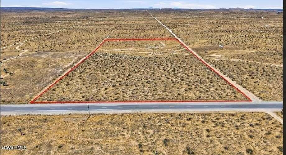 19.7 Acres of Land for Sale in Lancaster, California