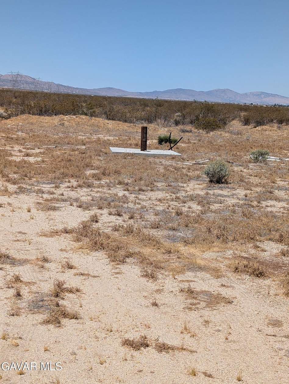 73.2 Acres of Land for Sale in Llano, California