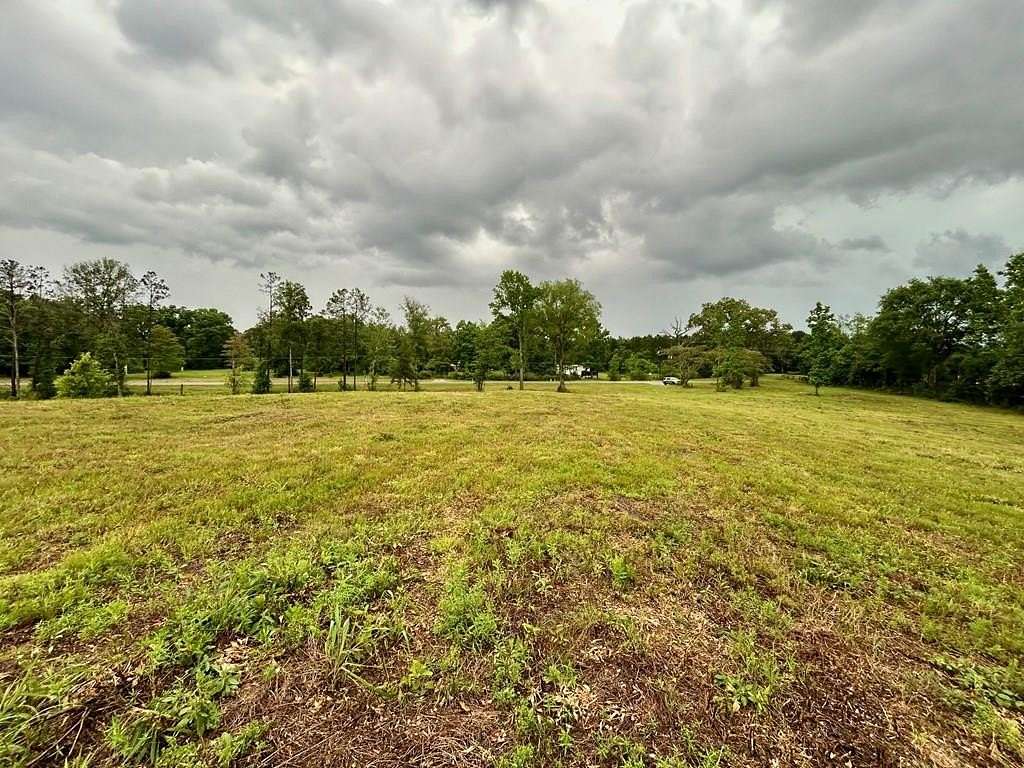 12.9 Acres of Land for Sale in Jasper, Texas