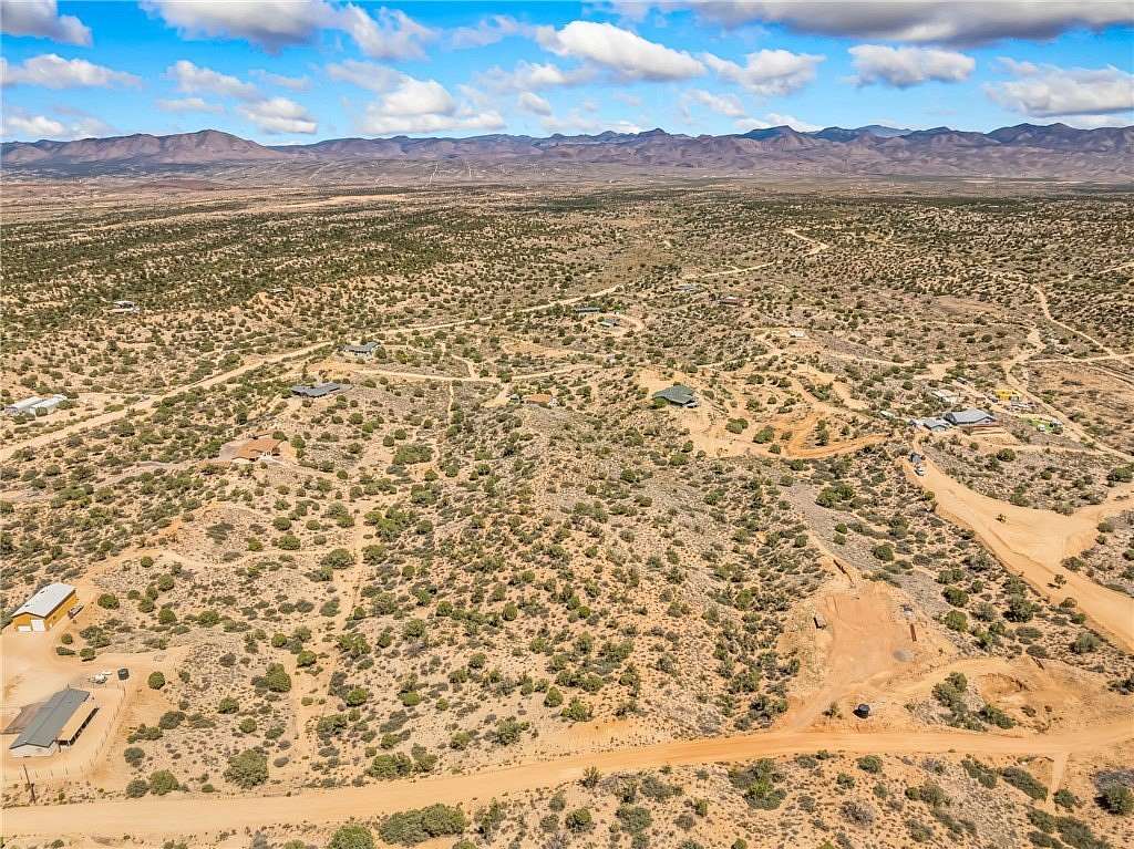 5 Acres of Residential Land for Sale in Kingman, Arizona