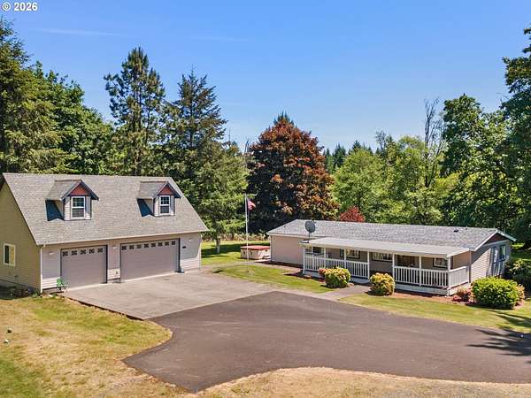 5 Acres of Land with Home for Sale in Battle Ground, Washington