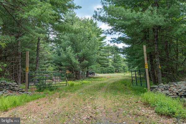 1,503 Acres of Recreational & Residential Land for Sale in Milford, Pennsylvania