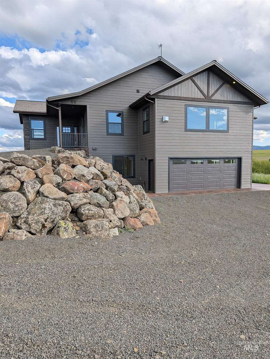 5.7 Acres of Land with Home for Sale in Grangeville, Idaho