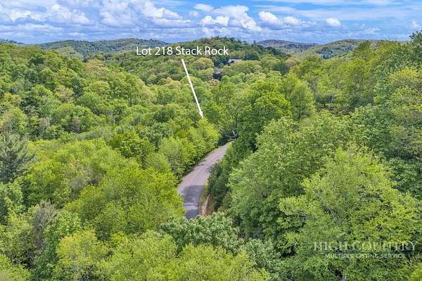 1 Acre of Residential Land for Sale in Blowing Rock, North Carolina