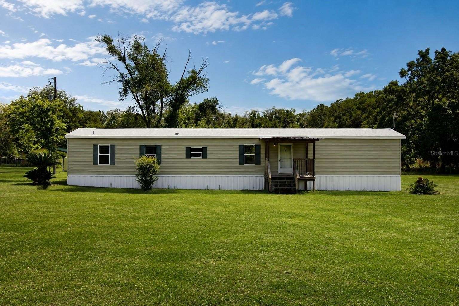 5 Acres of Land with Home for Sale in Newberry, Florida