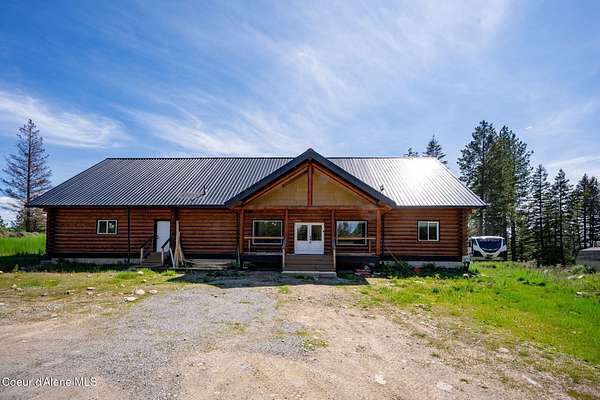 20.1 Acres of Land with Home for Sale in Rathdrum, Idaho