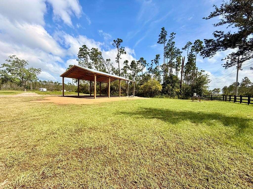 0.63 Acres of Residential Land for Sale in Wewahitchka, Florida