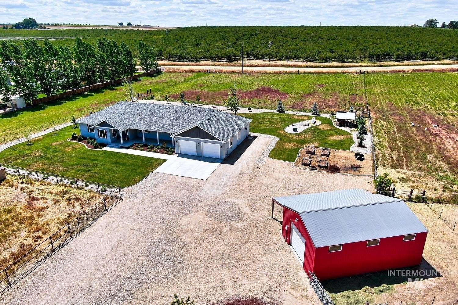 5.68 Acres of Land with Home for Sale in Caldwell, Idaho