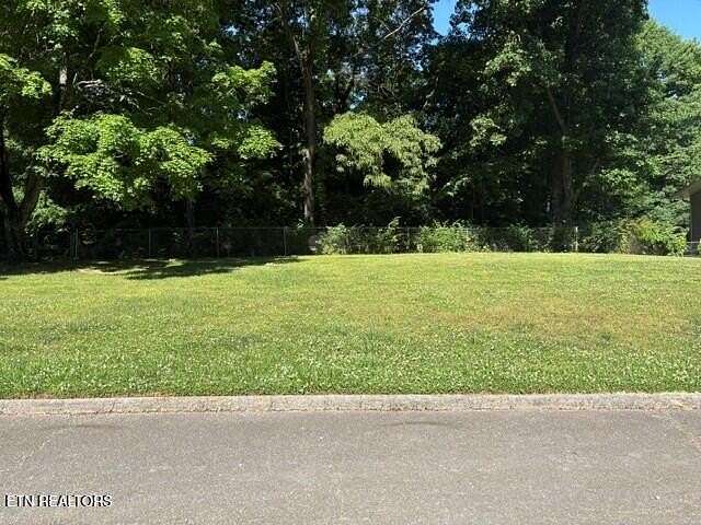 0.33 Acres of Residential Land for Sale in Knoxville, Tennessee