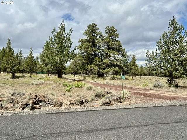 5 Acres of Land for Sale in Culver, Oregon