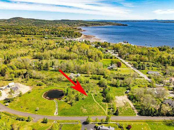 1.46 Acres of Residential Land for Sale in Lincolnville, Maine