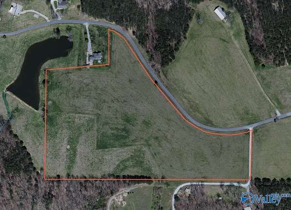 17 Acres of Land for Sale in Eva, Alabama