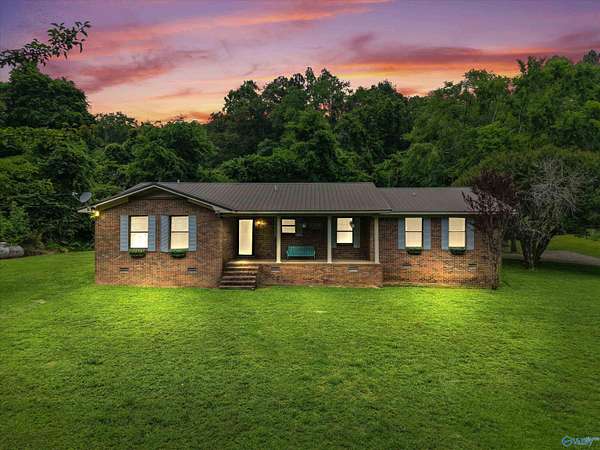 2.8 Acres of Land with Home for Sale in Attalla, Alabama