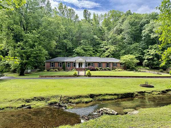 5 Acres of Land with Home for Sale in Lawrenceburg, Tennessee