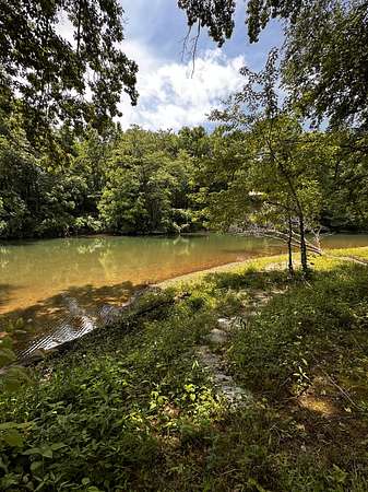 1 Acre of Residential Land for Sale in Hohenwald, Tennessee