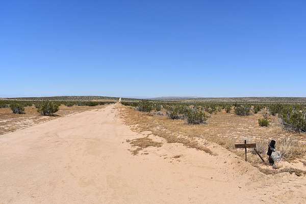 81.5 Acres of Land for Sale in Lancaster, California