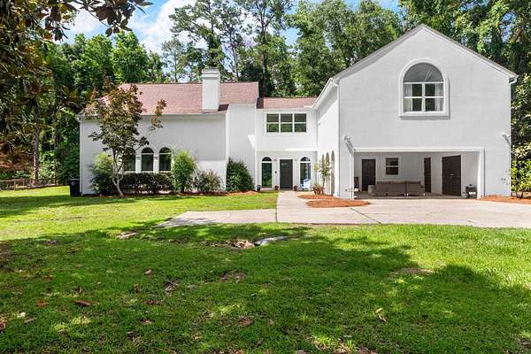 2.62 Acres of Land with Home for Sale in Tallahassee, Florida