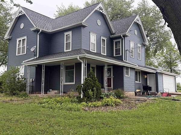 2.77 Acres of Land with Home for Sale in Aurelia, Iowa