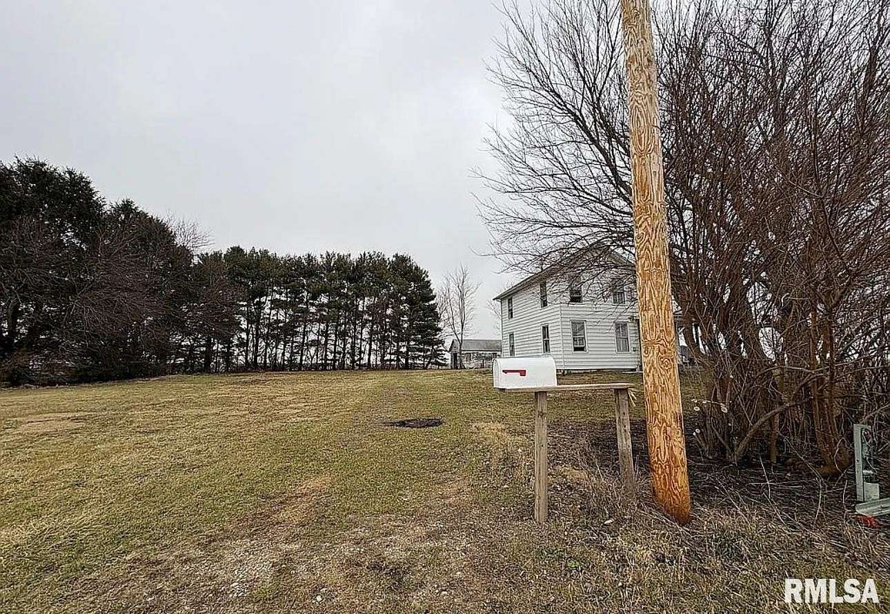 1.55 Acres of Land with Home for Sale in Lacon, Illinois