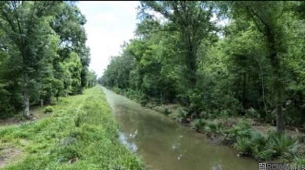 460 Acres of Land for Sale in Thibodaux, Louisiana