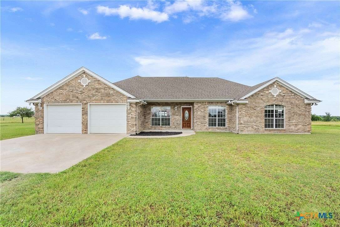 10 Acres of Land with Home for Sale in Temple, Texas