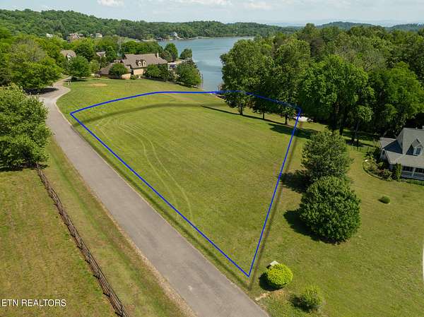 1 Acre of Residential Land for Sale in Louisville, Tennessee