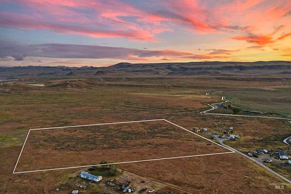13.4 Acres of Recreational & Residential Land for Sale in Marsing, Idaho