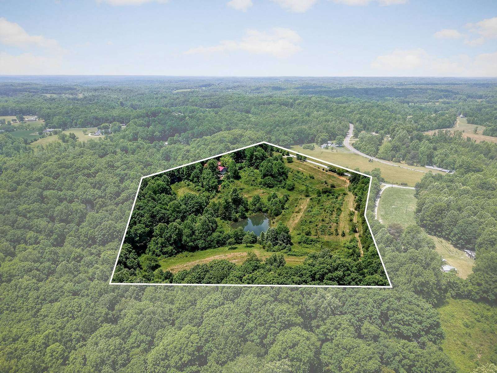 20 Acres of Land for Sale in Livingston, Tennessee